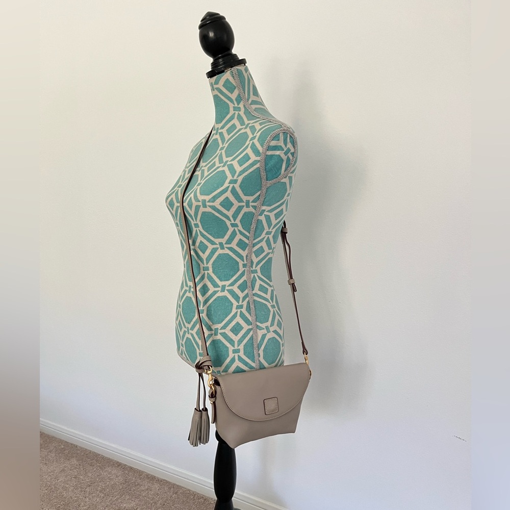 Dooney & Bourke Crossbody - Picture 13 of 16
